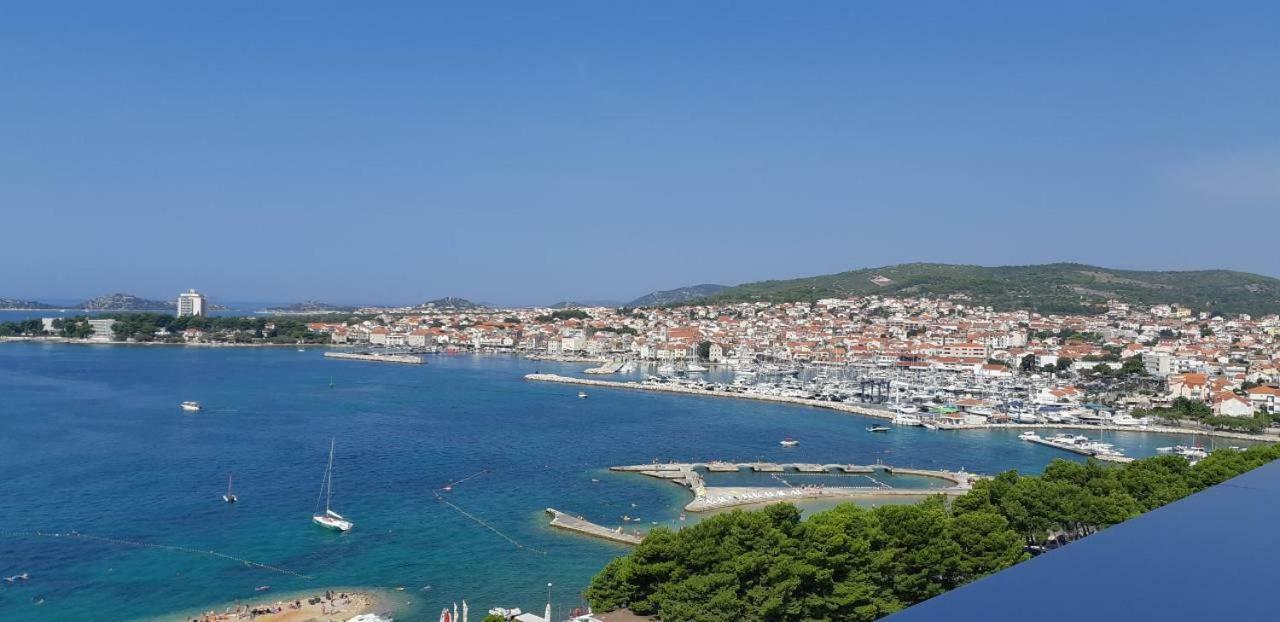 House Katka Hotel Vodice Kültér fotó